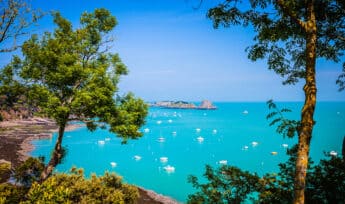 Immobilier : combien coûte le m² sur le littoral français en 2025 ?