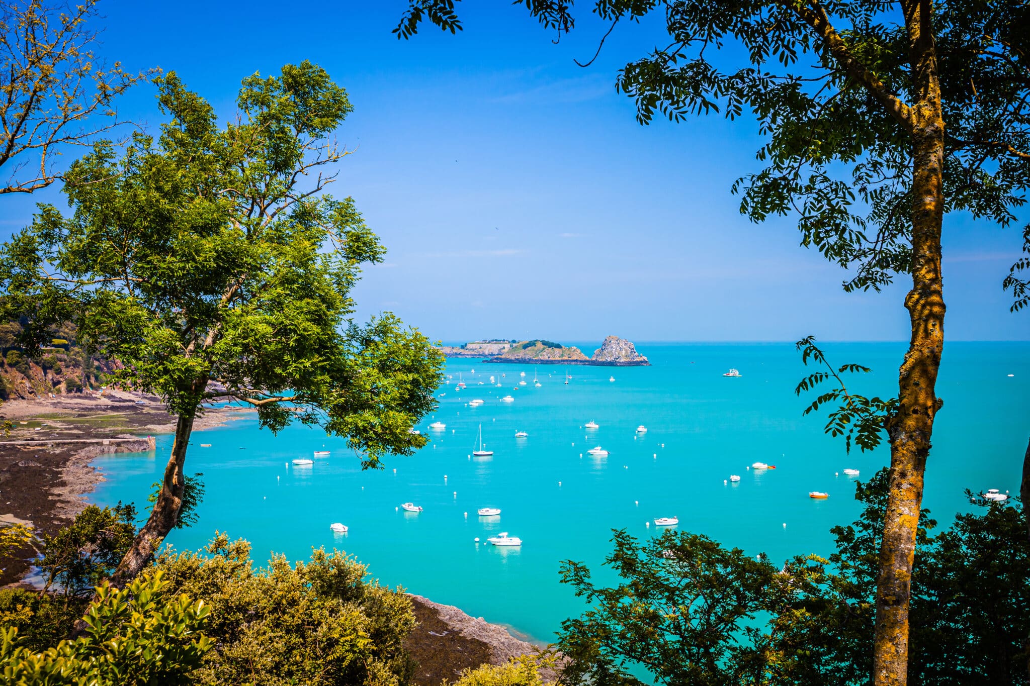 Immobilier : combien coûte le m² sur le littoral français en 2025 ?