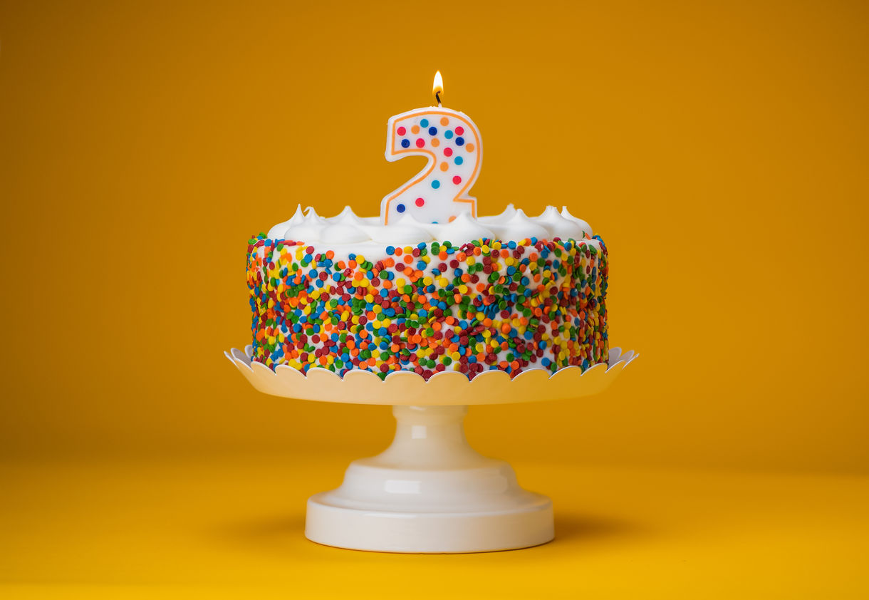 gateau anniv anniversaire deux ans scaled