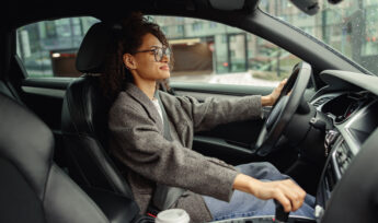 rac aide grands rouleurs-personne-voiture