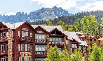 Immobilier de montagne : pourquoi les prix des stations de ski résistent ?