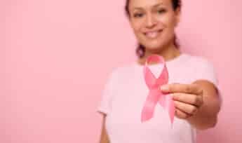 Octobre rose : assurance de prêt et cancer du sein, où en est-on vraiment ?